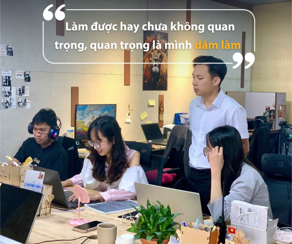 Phối hợp làm việc team
